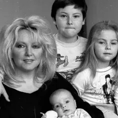 Ile ma dzieci Maryla Rodowicz? Poznaj rodzinę piosenkarki