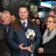 Adam Bielan - ile ma dzieci? Poznaj rodzinę polityka