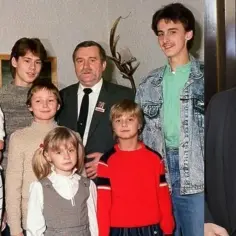 Ile dzieci ma Lech Wałęsa? Poznaj całą rodzinę byłego prezydenta